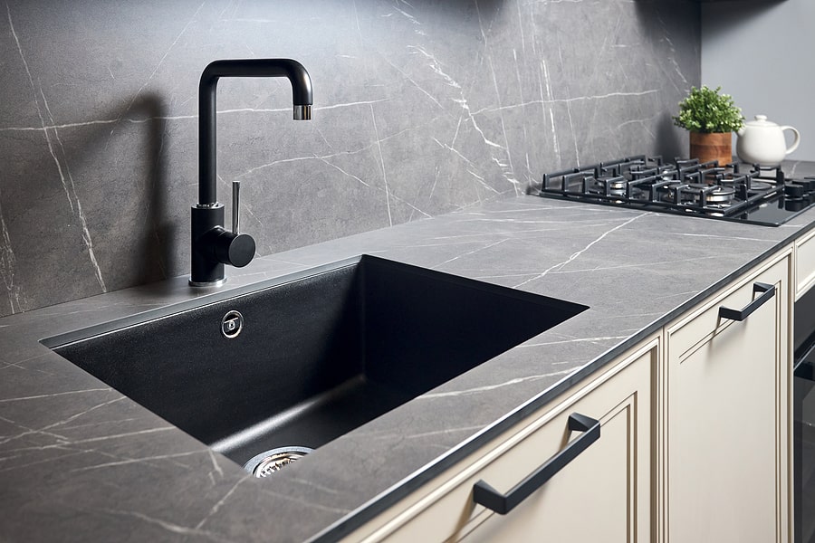 bigstock-Kitchen-Sink-Area-With-Black-S-474262797-min-USE.jpg?Revision=sDX&Timestamp=CGGKLk